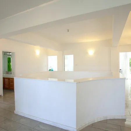 Villa Sunset Beachfront Meneou *